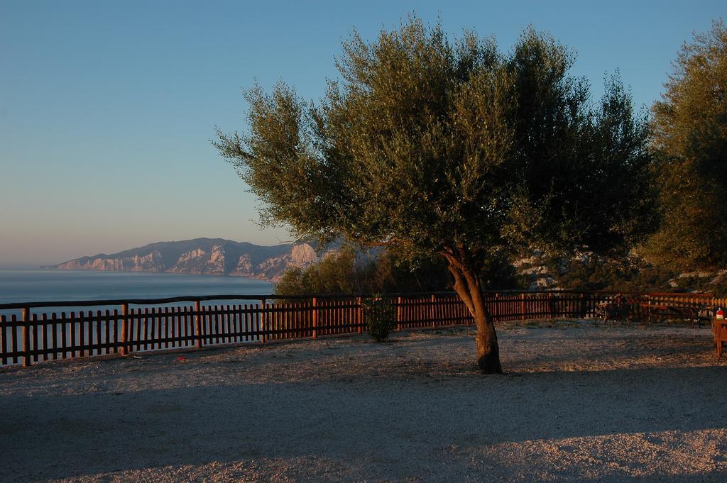 Agriturismo Codula Fuili Cala Gonone Luaran gambar